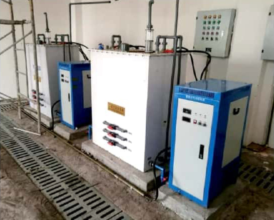 ELECTROLYTIC CHLORINE DIOXIDE GENERATOR